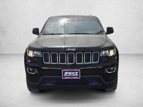 Used 2018 Jeep Grand Cherokee Laredo image 8