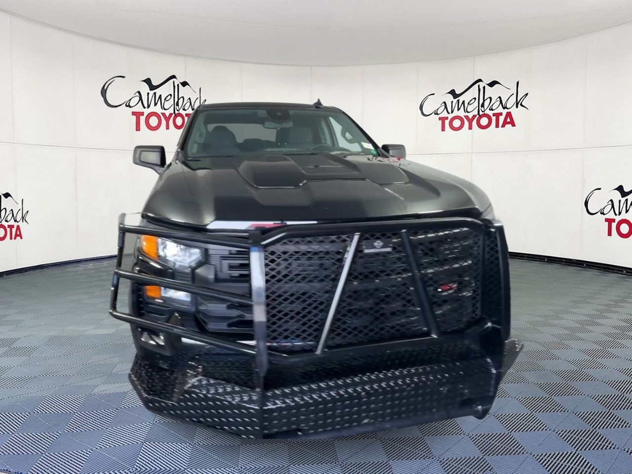 Used 2024 Chevrolet Silverado 1500 Custom Trail Boss AWD/4WD image 6