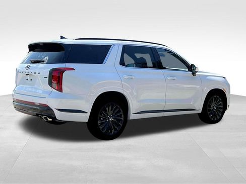 Used 2025 Hyundai Palisade Calligraphy image 9