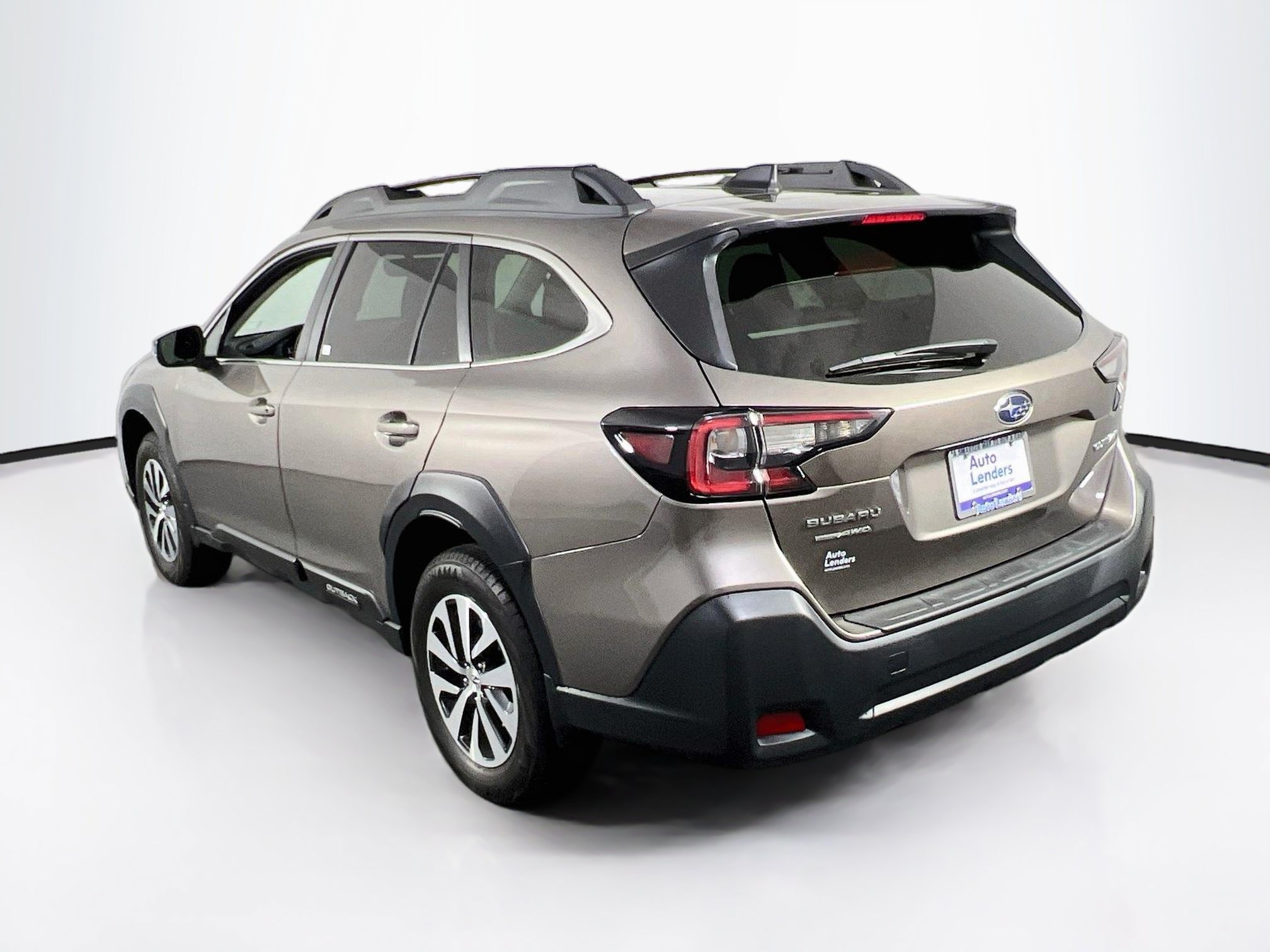 Used 2024 Subaru Outback Premium w/ Popular Package #1 AWD/4WD image 7