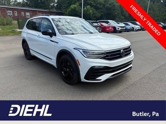 Used 2023 Volkswagen Tiguan SE R-Line FWD video 1
