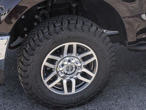 Used 2019 Ford F250 Lariat AWD/4WD image 5