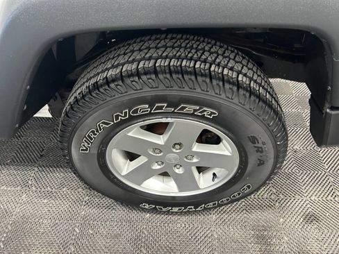 Used 2013 Jeep Wrangler Sport image 32