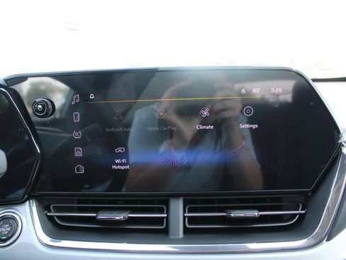 New 2026 Chevrolet Trax LT w/ Driver Confidence Package FWD image 55