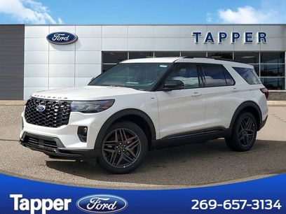 New 2025 Ford Explorer ST-Line w/ Premium Package