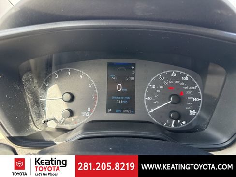 Used 2025 Toyota Corolla LE image 18