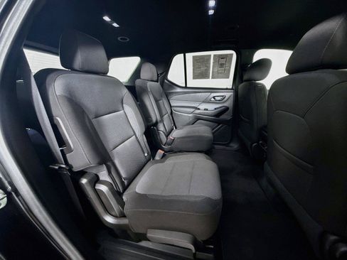 Used 2023 Chevrolet Traverse LT w/ Midnight/Sport Edition AWD/4WD image 28
