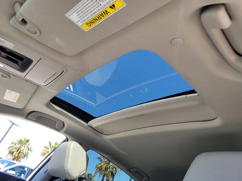 Used 2024 Honda Accord Touring image 33