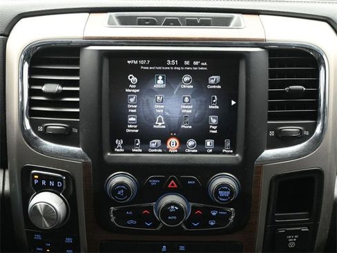 Used 2015 RAM 1500 Laramie image 24