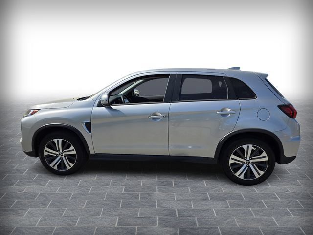 Used 2025 Mitsubishi Outlander Sport SE AWD/4WD image 4