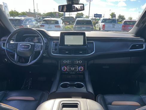 Used 2022 GMC Yukon AT4 w/ Max Trailering Package AWD/4WD image 31