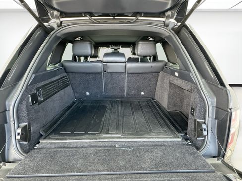 Used 2021 Land Rover Range Rover AWD/4WD image 18