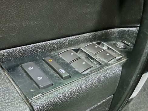 Used 2013 Chevrolet Silverado 1500 LT w/ All-Star Edition AWD/4WD image 16