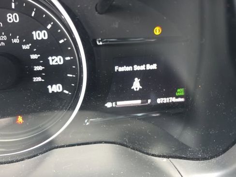 Used 2021 Honda HR-V EX-L image 2