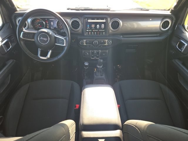Used 2021 Jeep Wrangler Unlimited Sahara AWD/4WD image 15