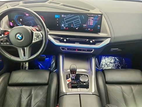 Used 2023 BMW XM image 19