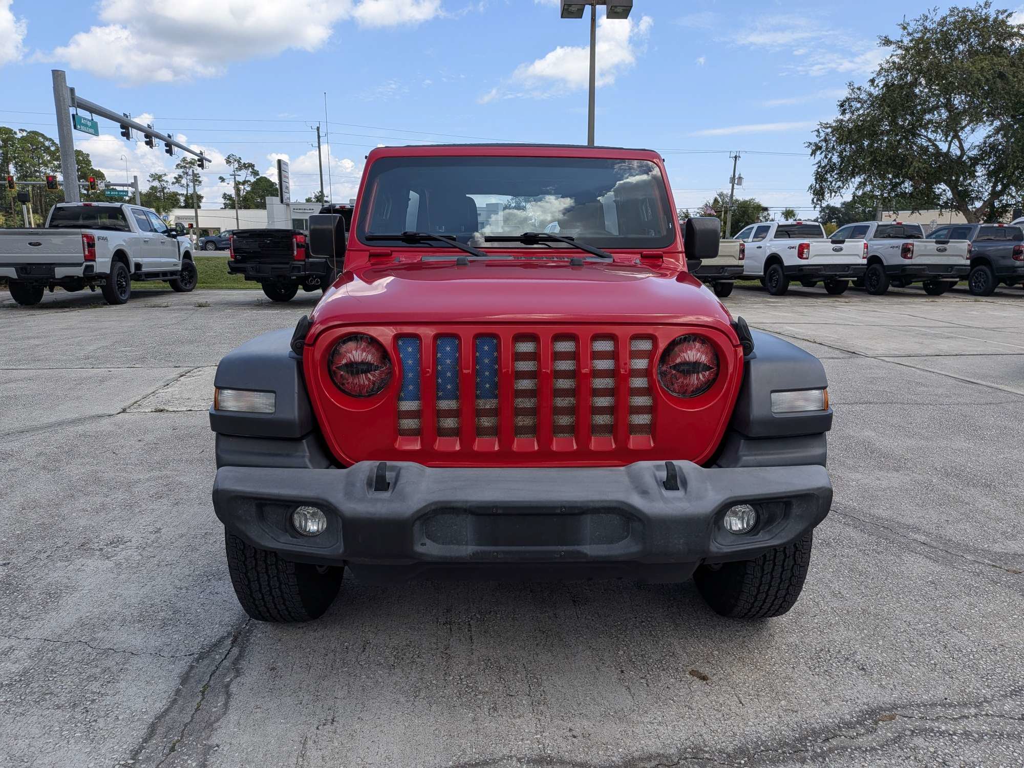 Used 2018 Jeep Wrangler Unlimited Sport AWD/4WD image 9