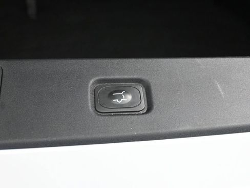 Certified 2025 Ford Expedition Max Platinum w/ Stealth Performance Package image 28