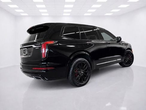 Used 2024 Cadillac XT6 Sport w/ LPO, Red Accent Package AWD/4WD image 7