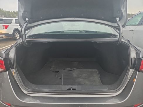 Used 2021 Nissan Sentra SV image 13