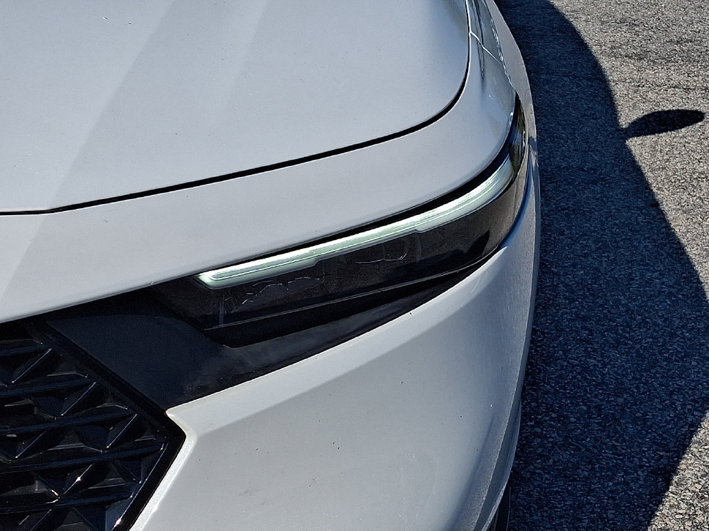 Used 2024 Honda Accord Sport image 9