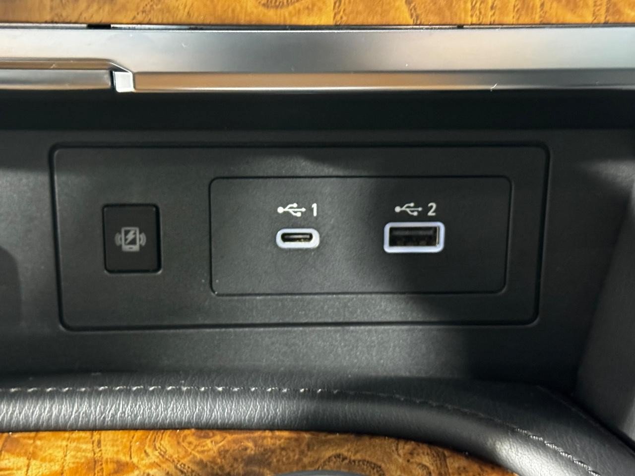 Used 2022 Nissan Armada SL AWD/4WD image 26