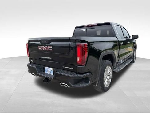 Used 2024 GMC Sierra 1500 Denali w/ Technology Package AWD/4WD image 3