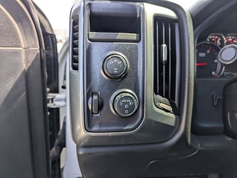 Used 2018 Chevrolet Silverado 2500 LT w/ LT Fleet Convenience Package AWD/4WD image 14