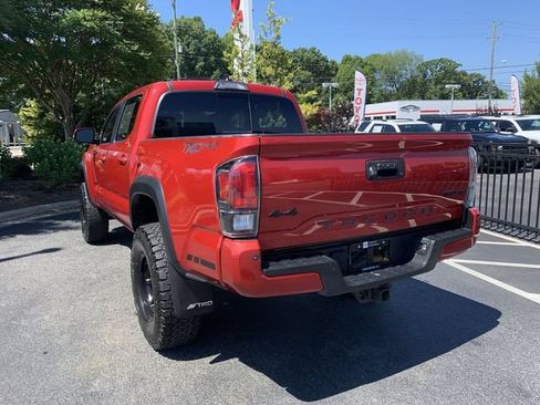 Used 2017 Toyota Tacoma TRD Pro AWD/4WD image 6