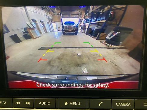 Used 2022 Nissan Rogue SV image 20