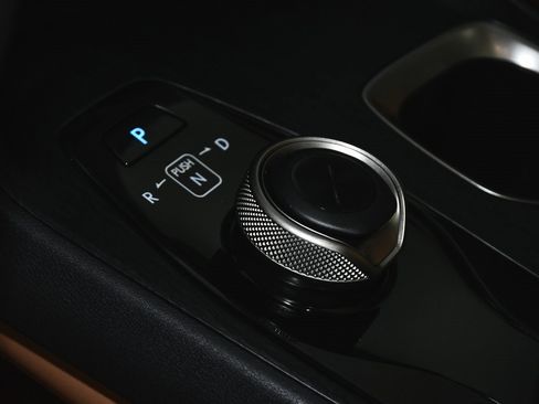 Used 2023 Lexus RZ 450e Premium image 46