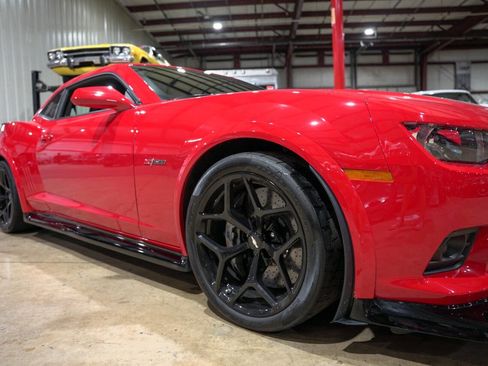 Used 2014 Chevrolet Camaro Z/28 image 30