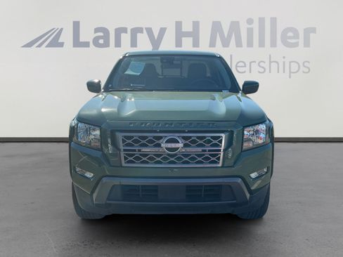 Used 2023 Nissan Frontier SV w/ SV Convenience Package RWD image 8