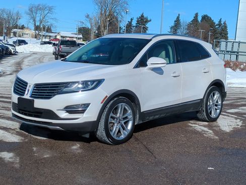 Used 2018 Lincoln MKC Reserve w/ Lincoln MKC Climate Package image 4