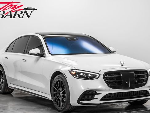 Used 2024 Mercedes-Benz S 580e 4MATIC Sedan image 7