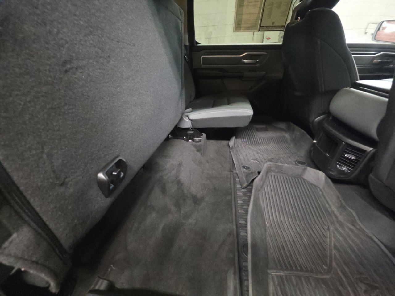 Used 2020 RAM 1500 Big Horn RWD image 18