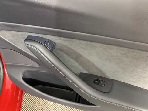 Used 2021 Tesla Model 3 Long Range image 37