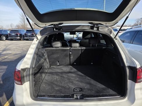 Used 2022 Mercedes-Benz GLC 300 4MATIC image 17