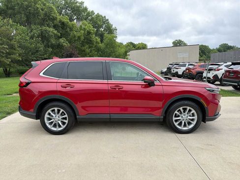 Used 2024 Honda CR-V EX image 7