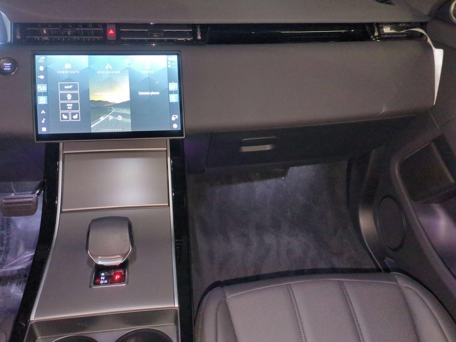 New 2026 Land Rover Range Rover Evoque S AWD/4WD image 27