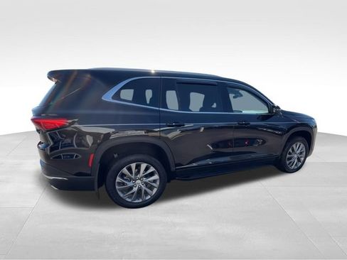 Certified 2025 Buick Enclave Preferred FWD image 8