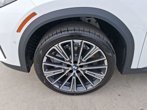 Used 2026 BMW X2 xDrive28i w/ Technology Package AWD/4WD image 12