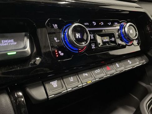 New 2026 GMC Sierra 2500 AT4 w/ AT4 Premium Plus Package image 33