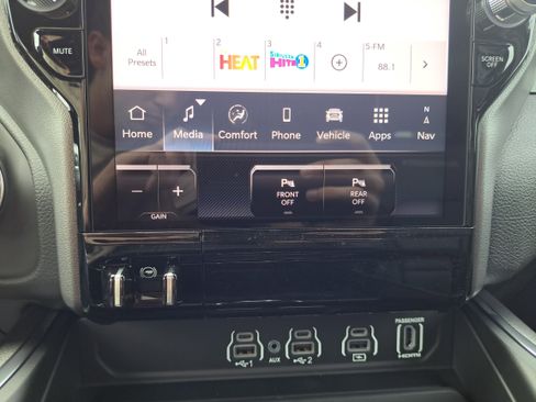 New 2026 RAM 1500 Laramie w/ Night Edition image 28