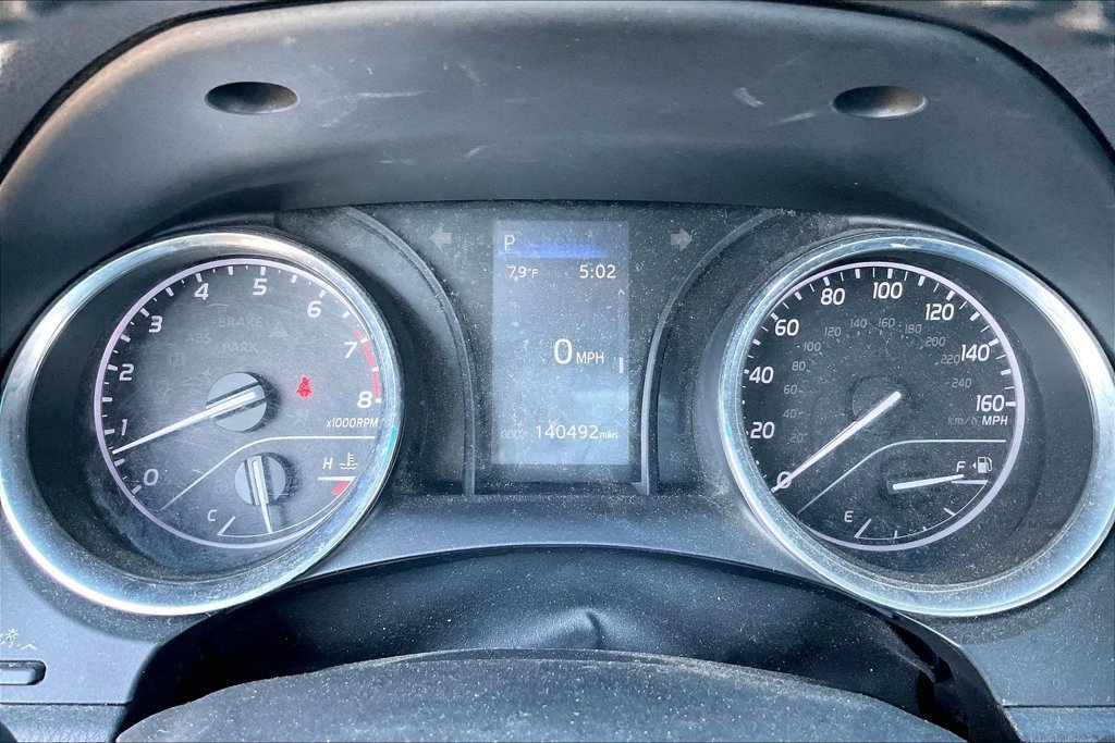 Used 2020 Toyota Camry SE FWD image 13