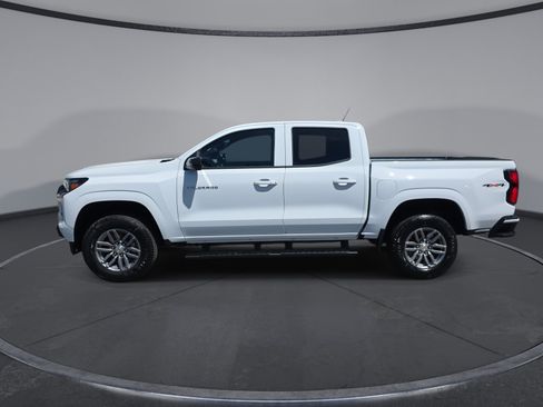 New 2026 Chevrolet Colorado LT w/ LT Convenience Package AWD/4WD image 5