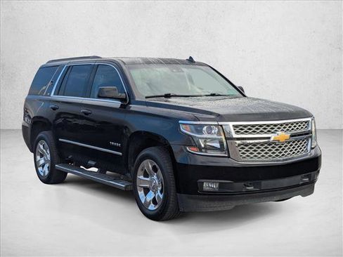 Used 2016 Chevrolet Tahoe LT w/ LT Signature Package image 3