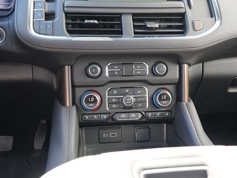 Used 2024 Chevrolet Tahoe High Country image 22