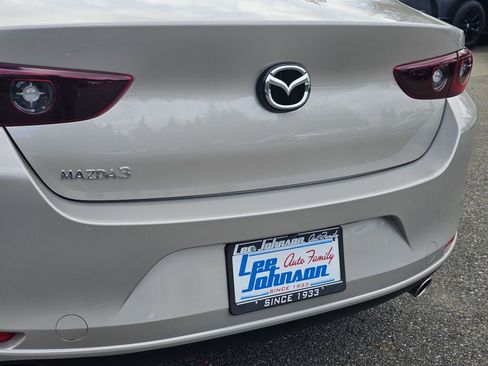 New 2026 MAZDA MAZDA3 2.5 S Sedan w/ Preferred Pkg image 26