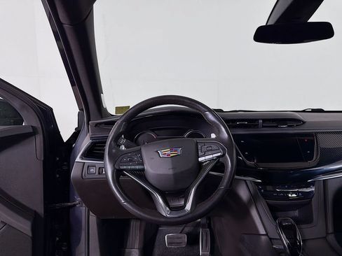 Used 2023 Cadillac XT6 Sport AWD/4WD image 21